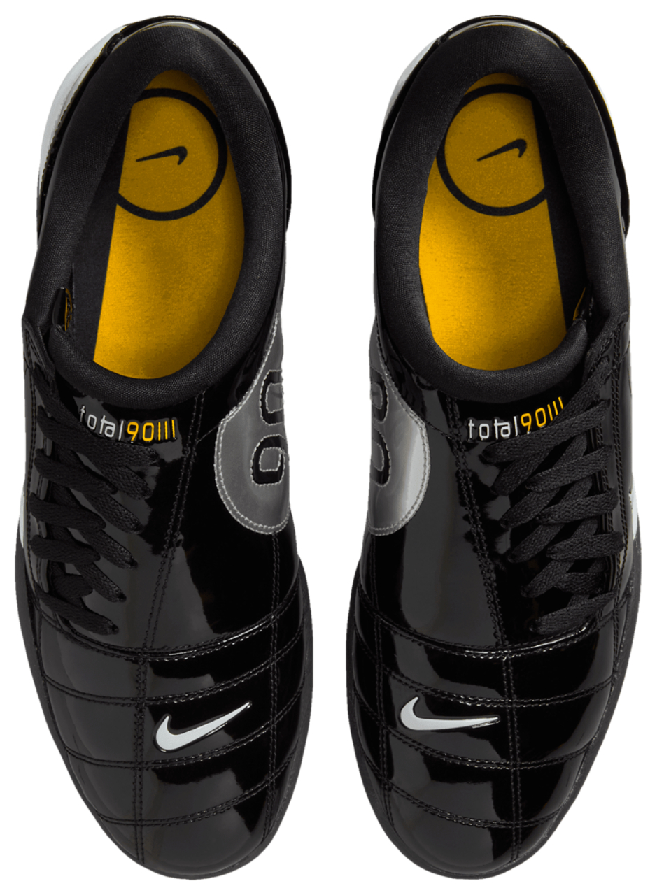 Nike Total 90
