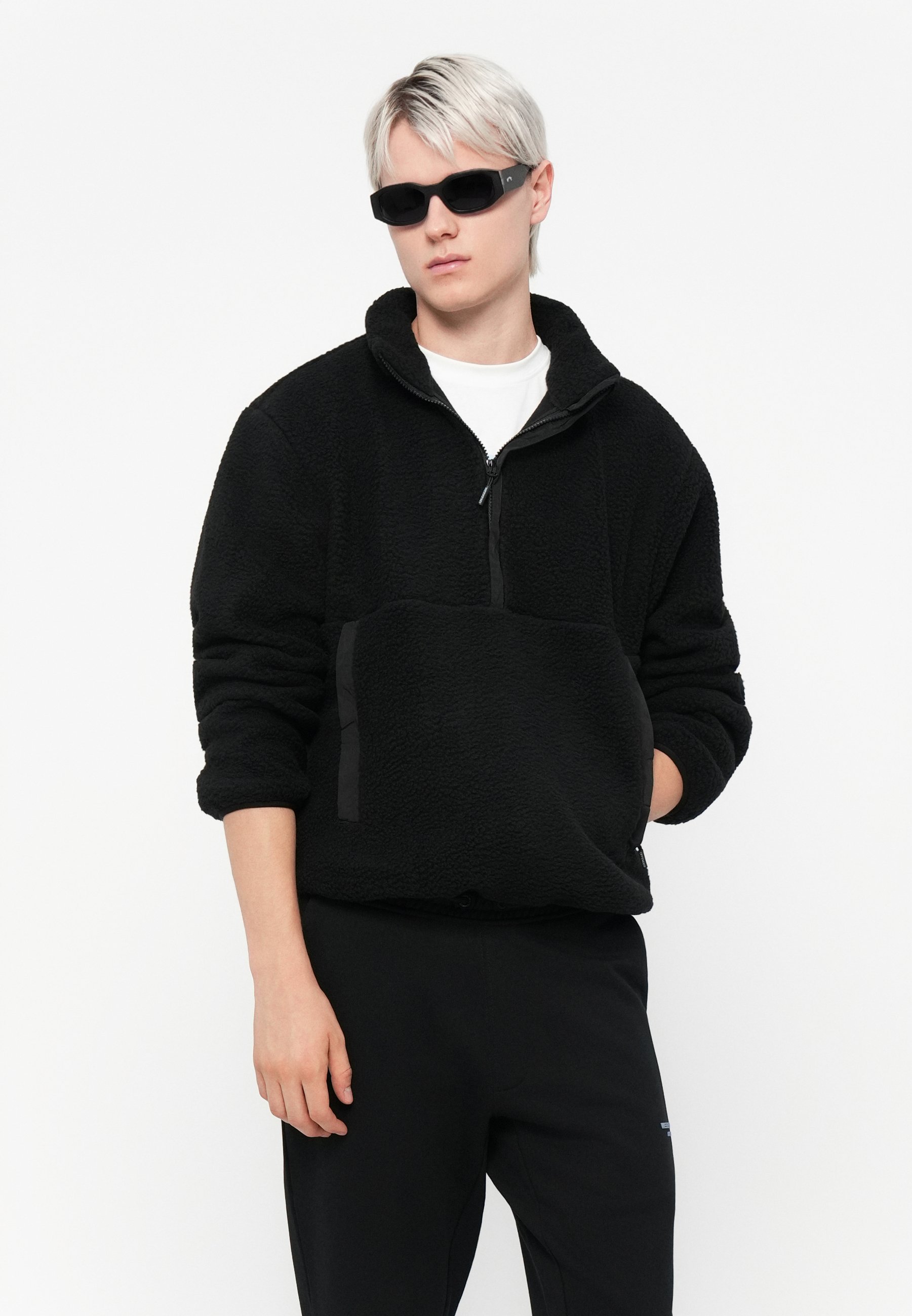 Weekend Offender fleecejassen en pullovers