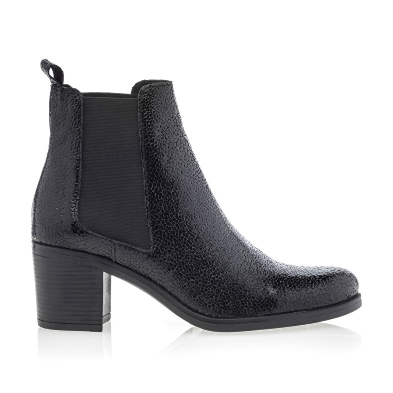 Botas negras de mujer / Botines