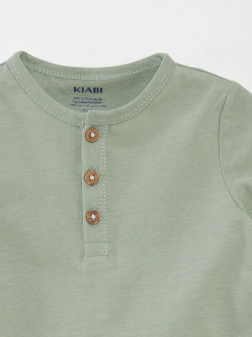 Effen T-shirt met knoopsluiting in de nek - GROEN