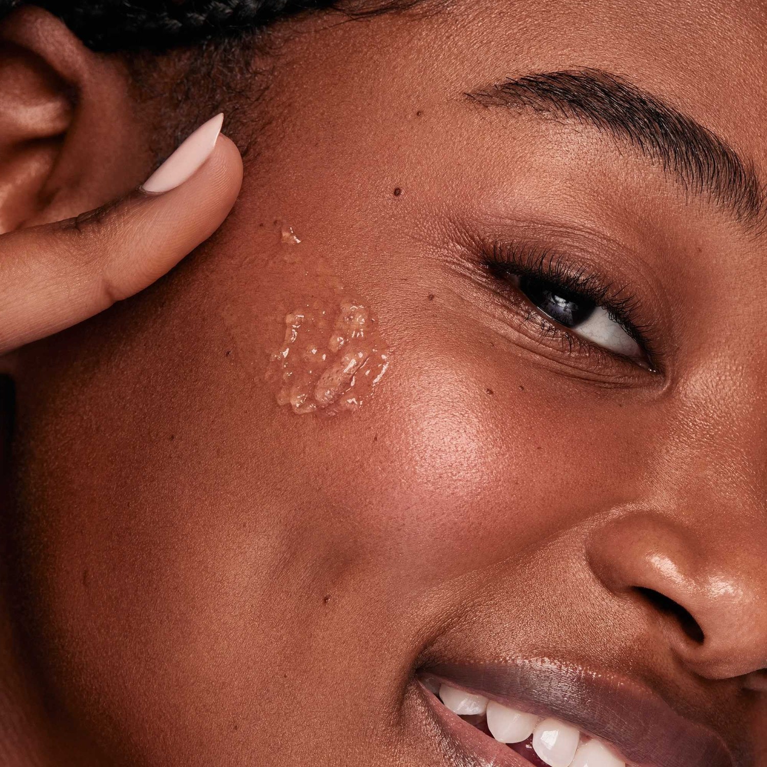KYLIE COSMETICS AHA + Enzyme