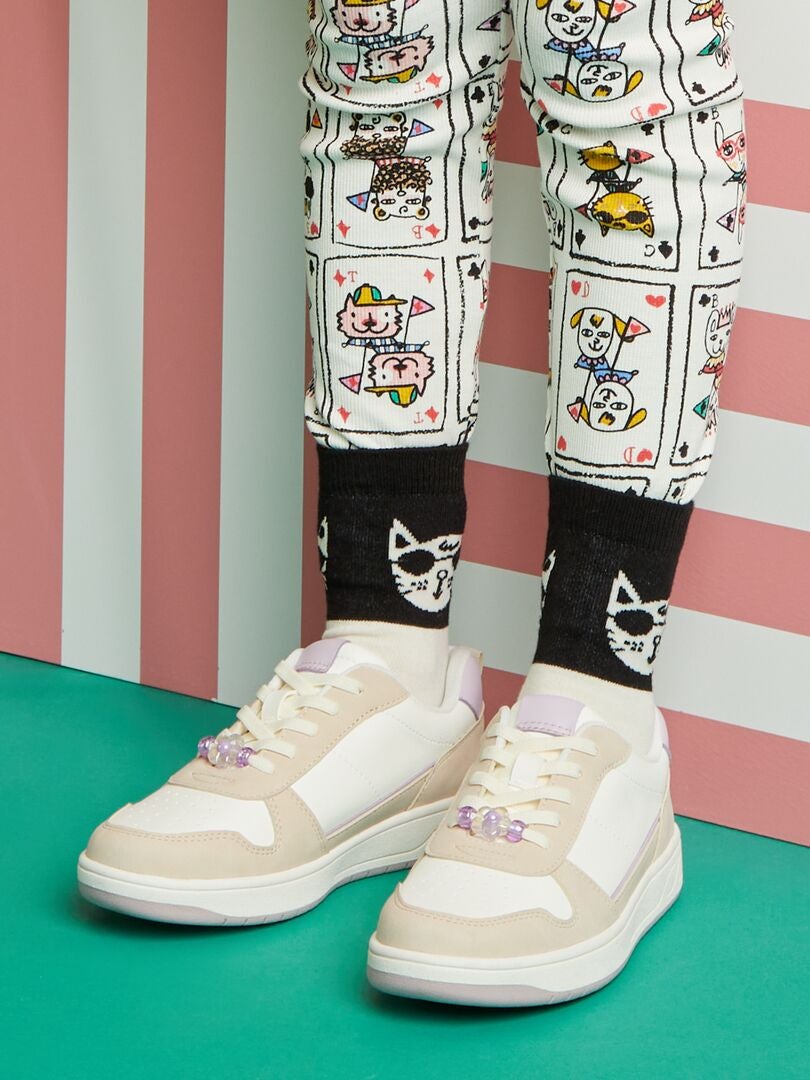 Tweekleurige lage sneakers met parels - WIT