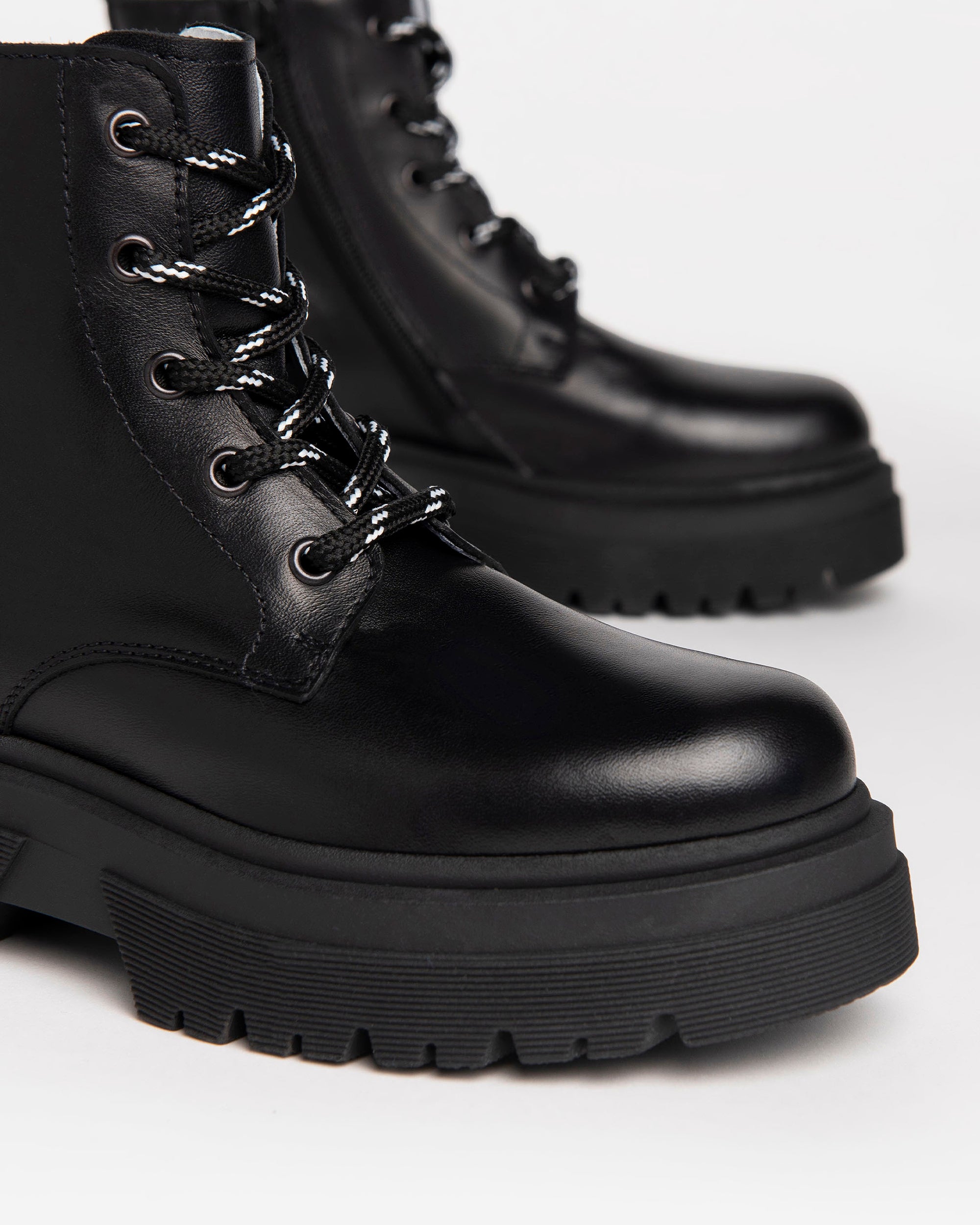  Amphibiens en cuir pour adolescentes