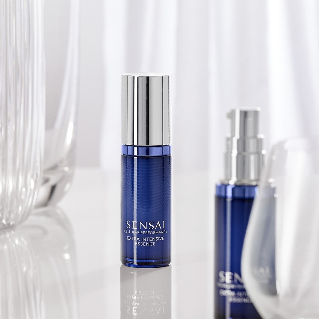 SENSAI Anti-Aging Serum Cellular Performance Extra Intensive Essence - 40 ml