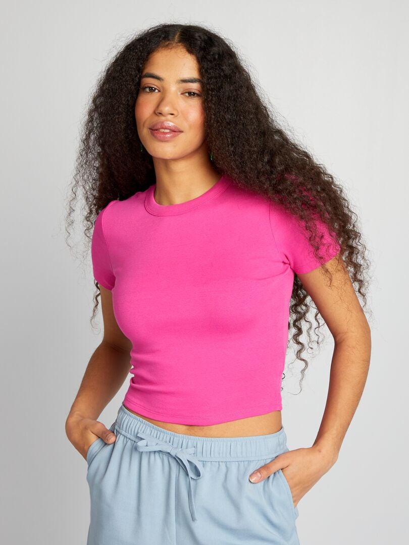 Camiseta cropped de manga curta - ROSA