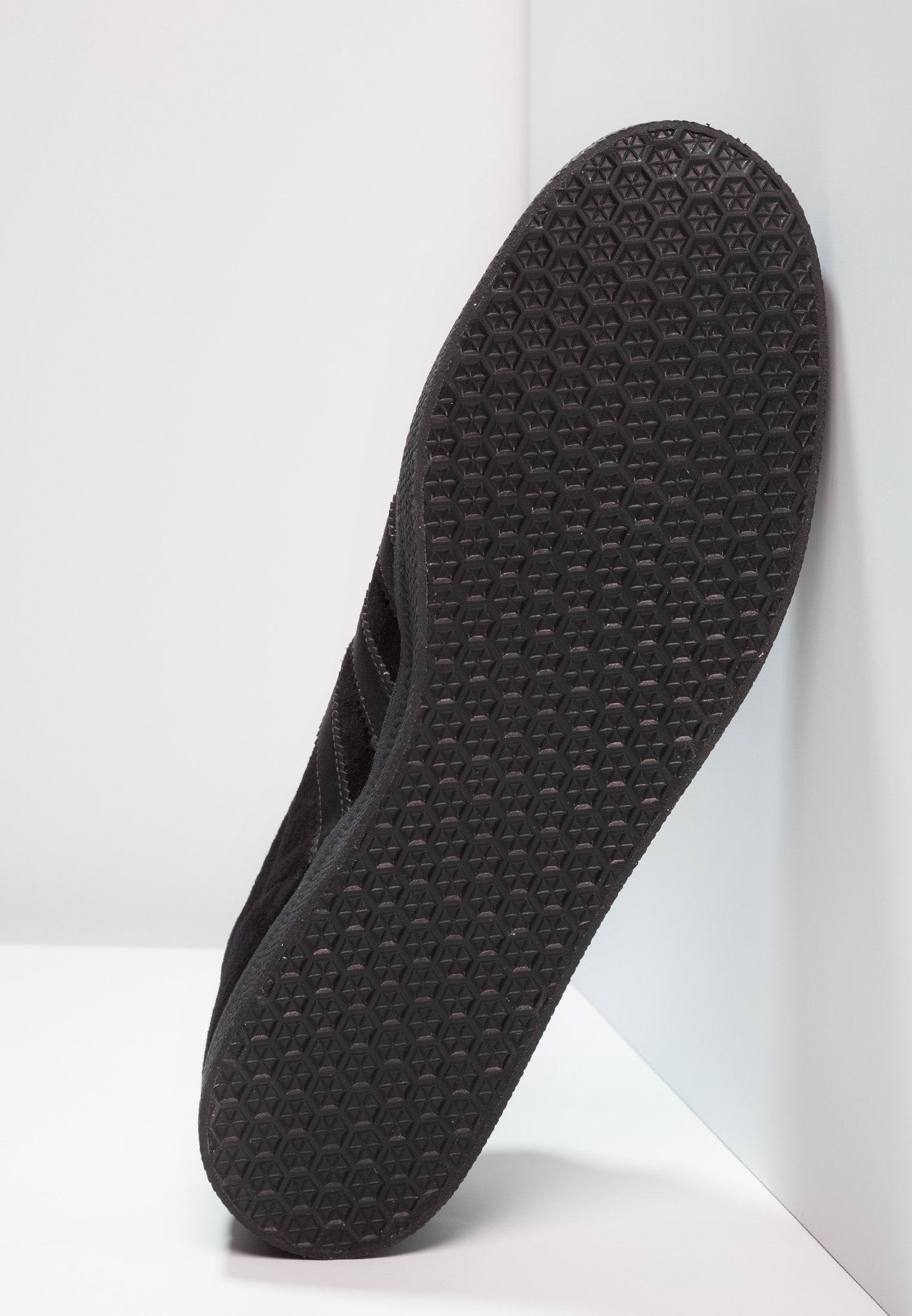 adidas Originals alacsony szárú edzőcipők