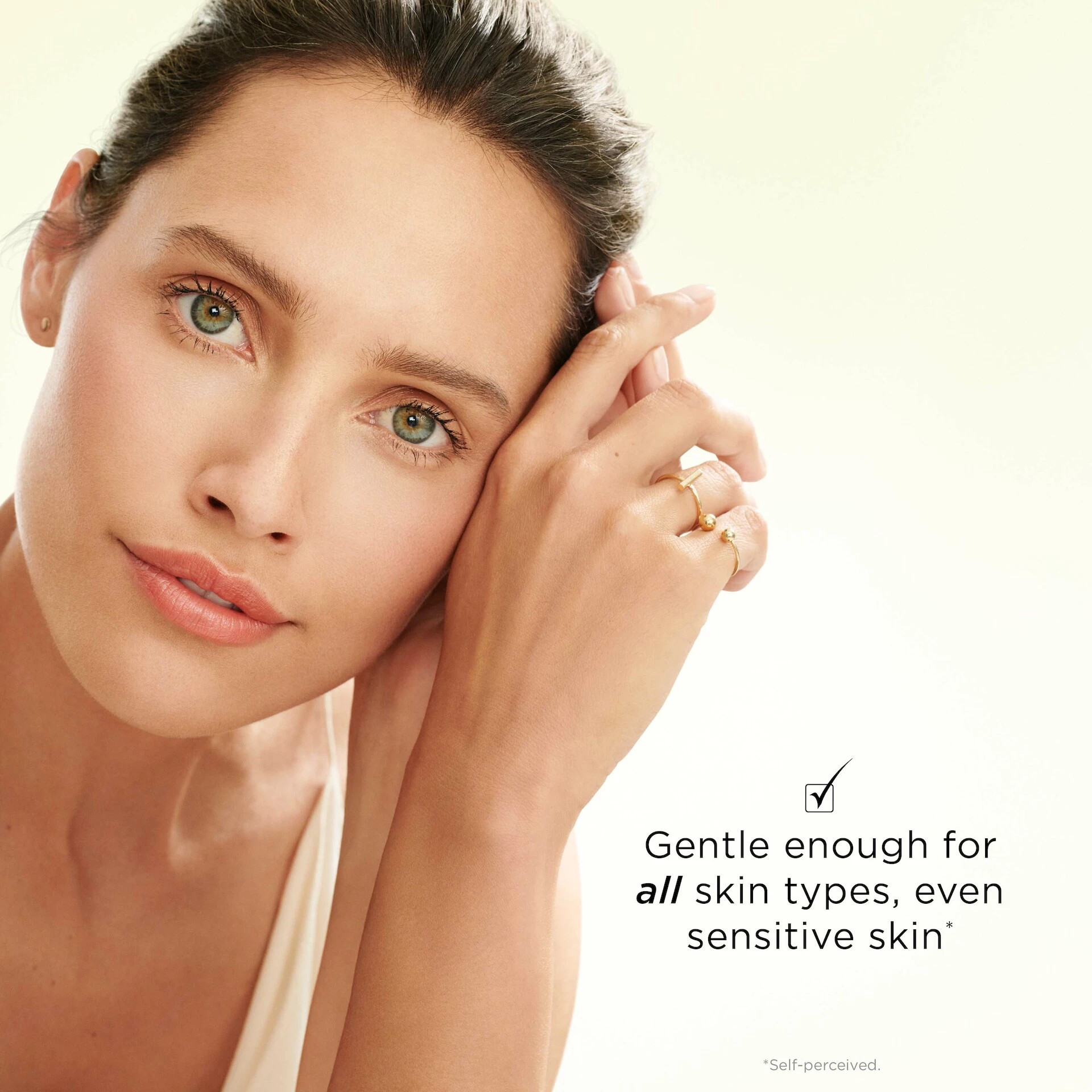 Soluții de curățare delicată cu ceai alb pentru piele 125 ml - Elizabeth Arden
