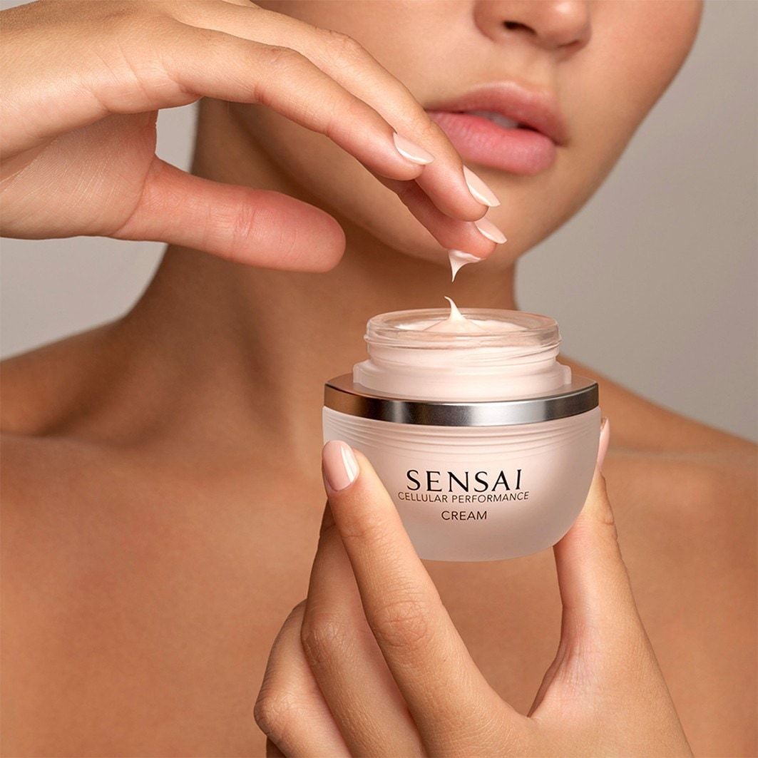 SENSAI Cellular Performance bāzes krēms – 40 ml