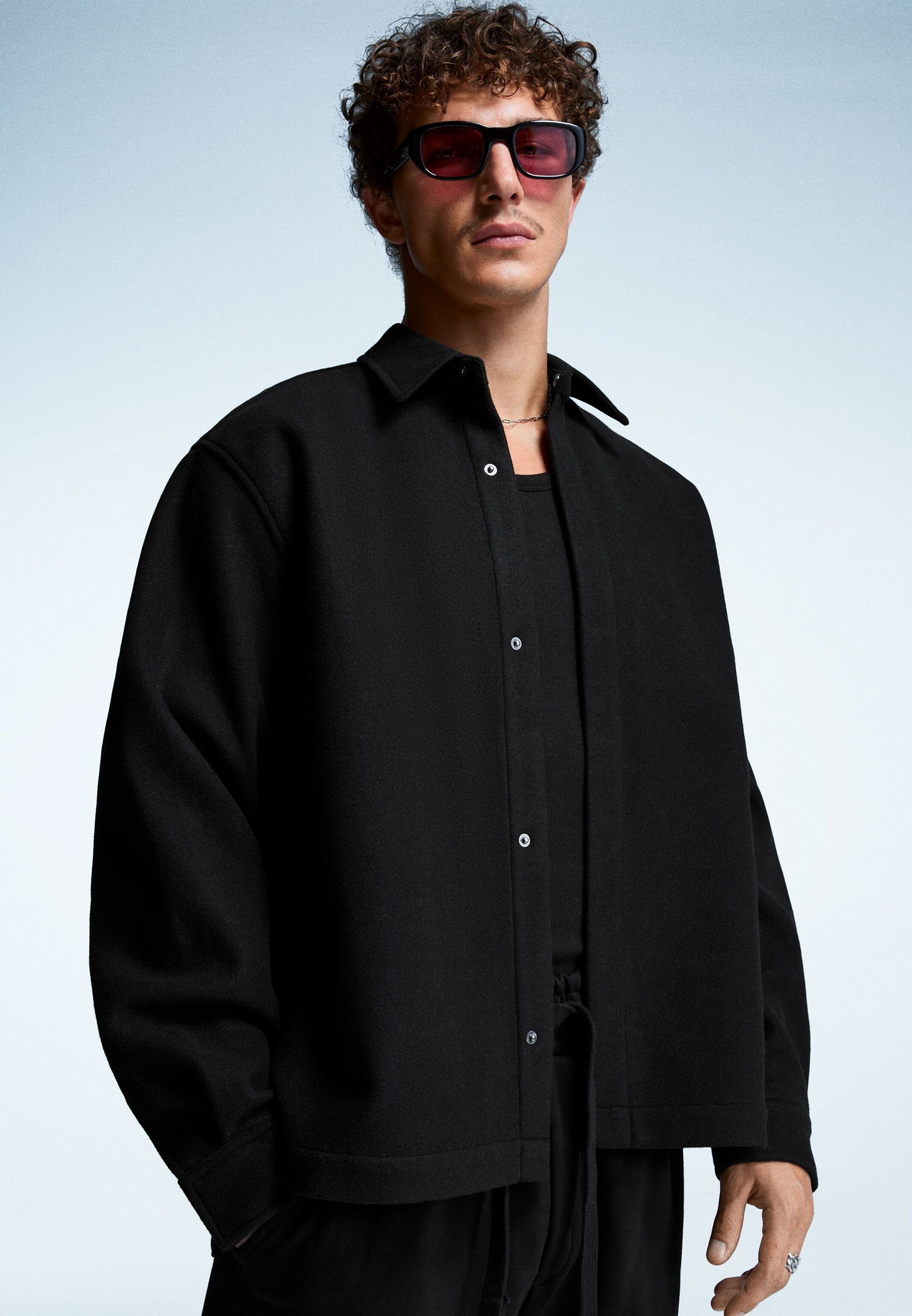 VERSHIRT - Lehká bunda - black