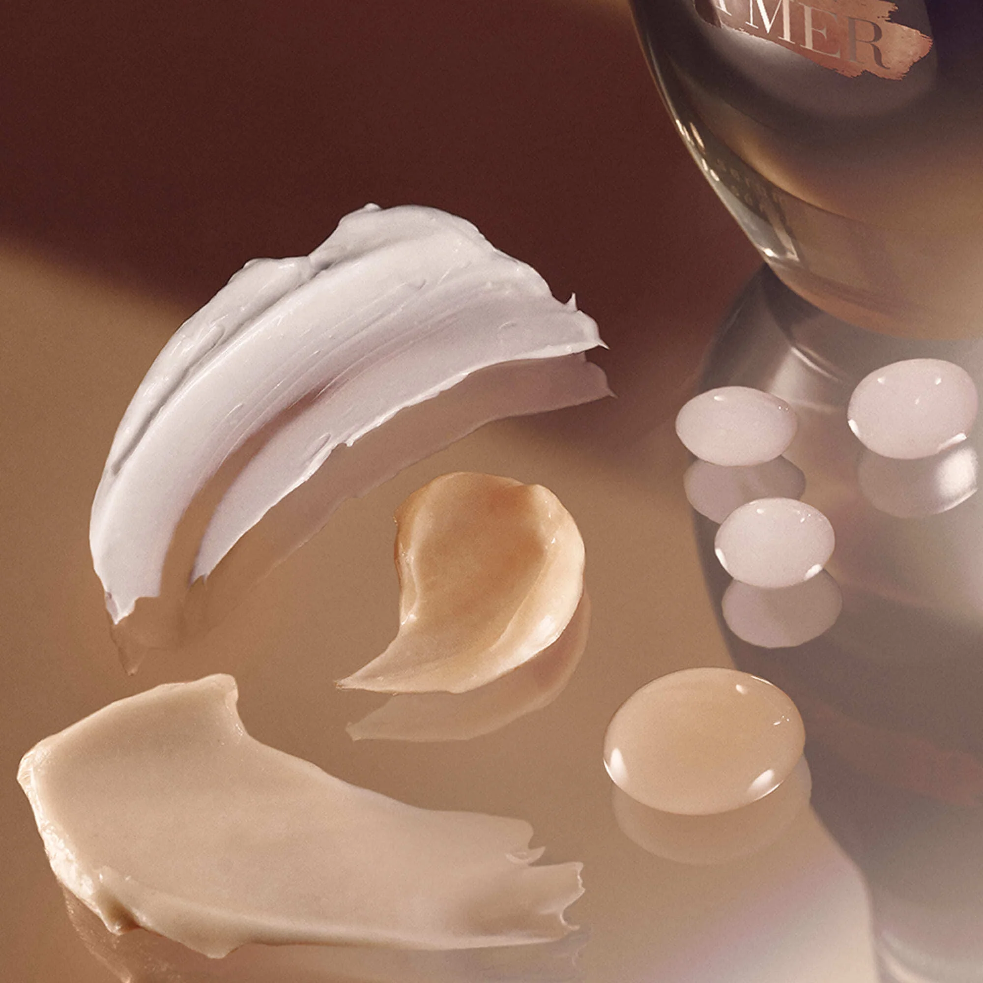 Transformational Treatment Genaissance The Infused Lotion - Fluido viso antirughe, Trattamento Riparatore, Trattamento Rigenerante