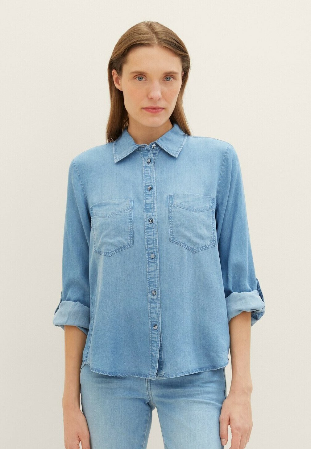 TOM TAILOR Bluse mit Knopfleiste – mittelblauer Denim