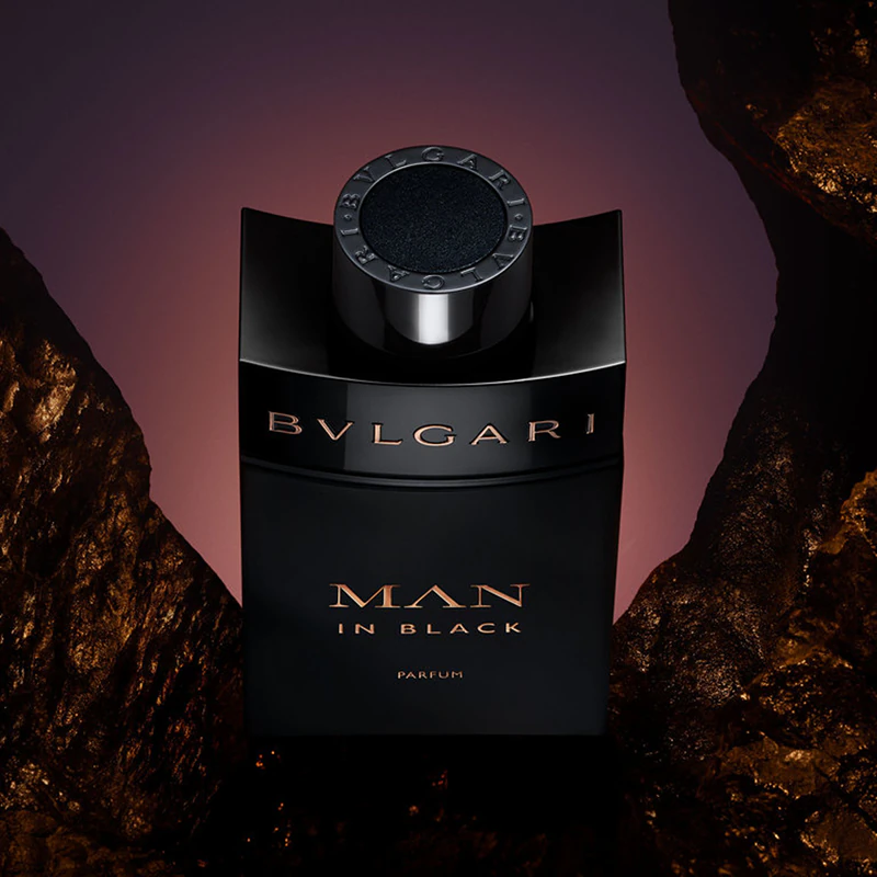 BVLGARI Bvlgari Man In Black Parfum, perfume recarregável para homens.