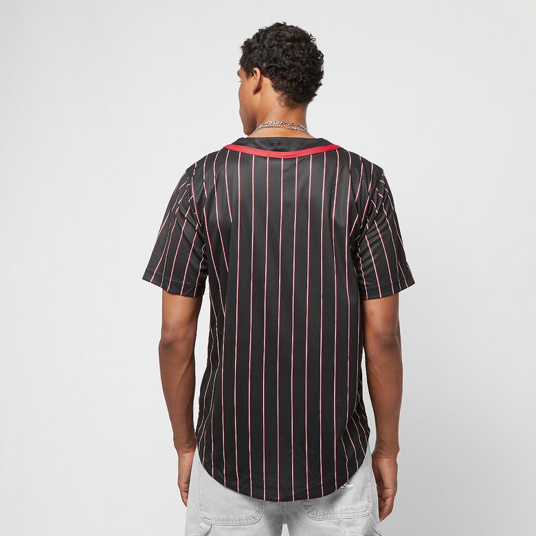 Camisa de béisbol con rayas finas y serif