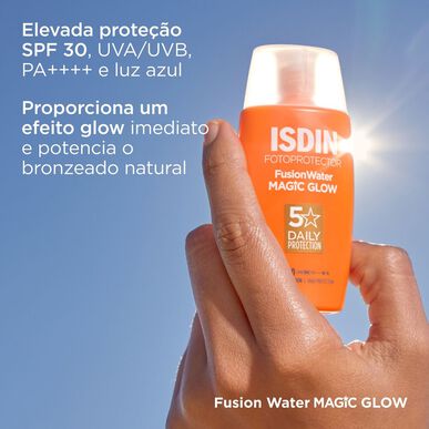 Isdin FusionWater Magic Glow -aurinkovoide SPF30 50 ml