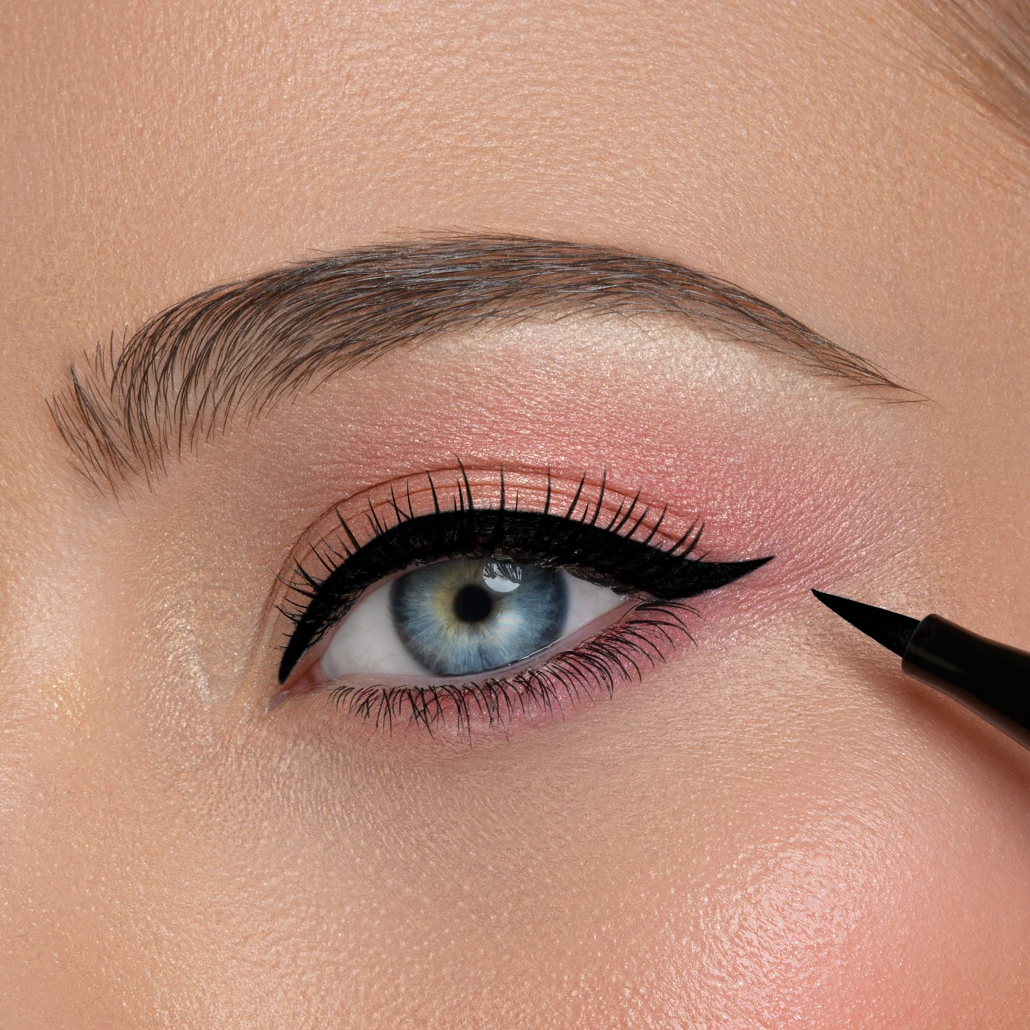Occhi Makeupstudio Water Resistant Eyeliner - Eyeliner