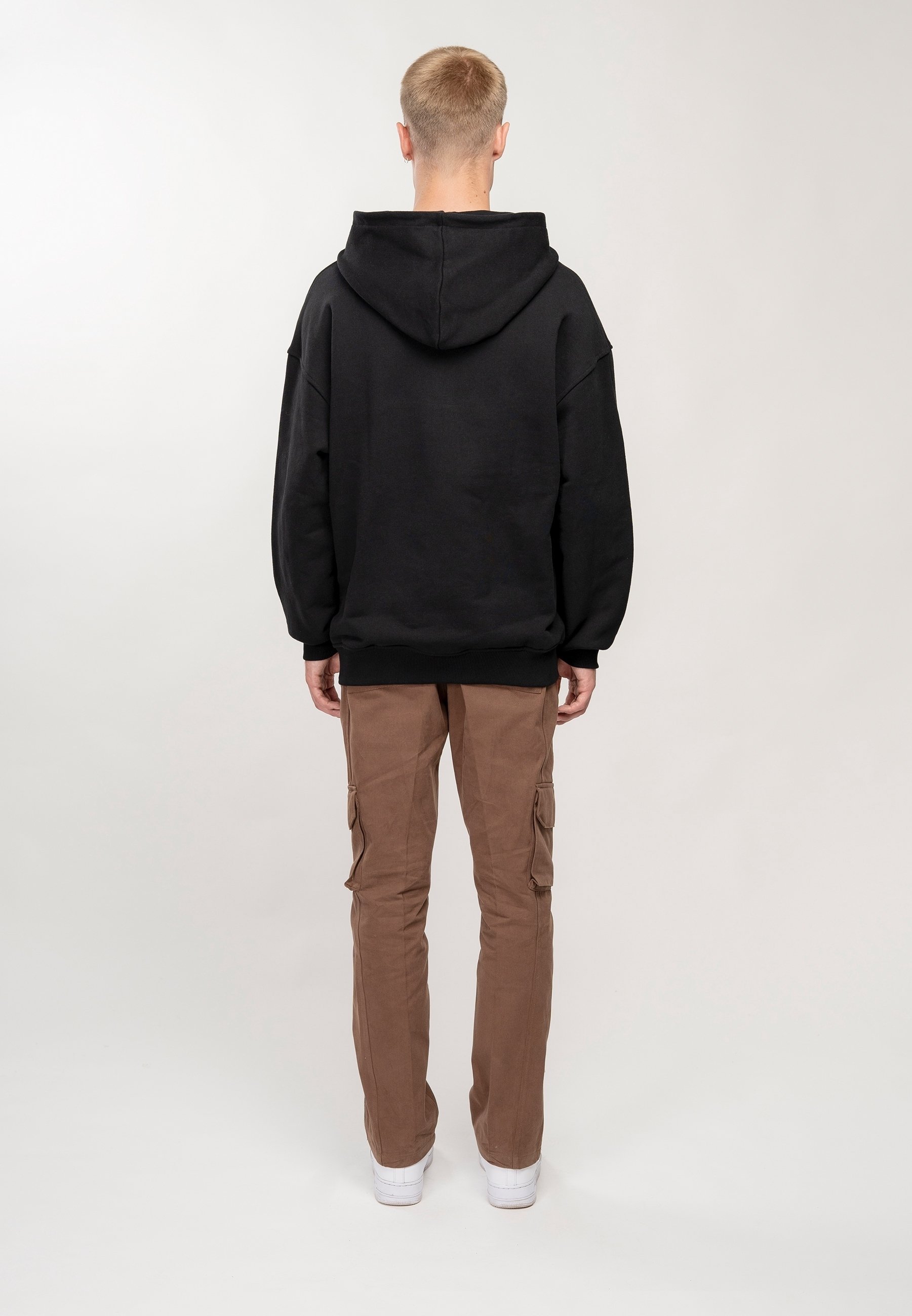 PEQUS Hoodie - zwart
