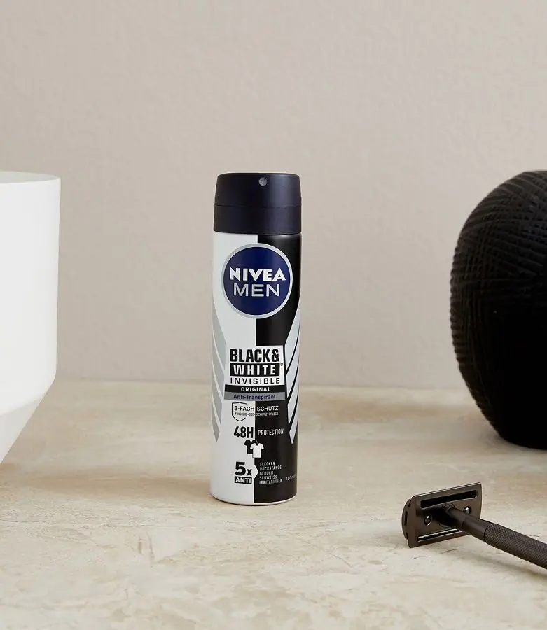 Nivea Deo Spray Invisible Power