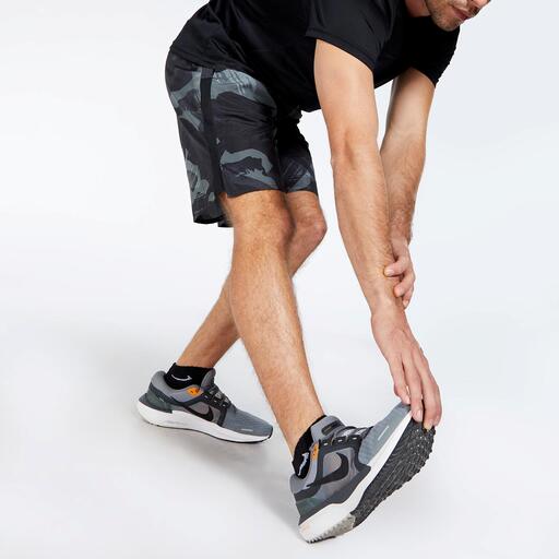 Nike Challenger