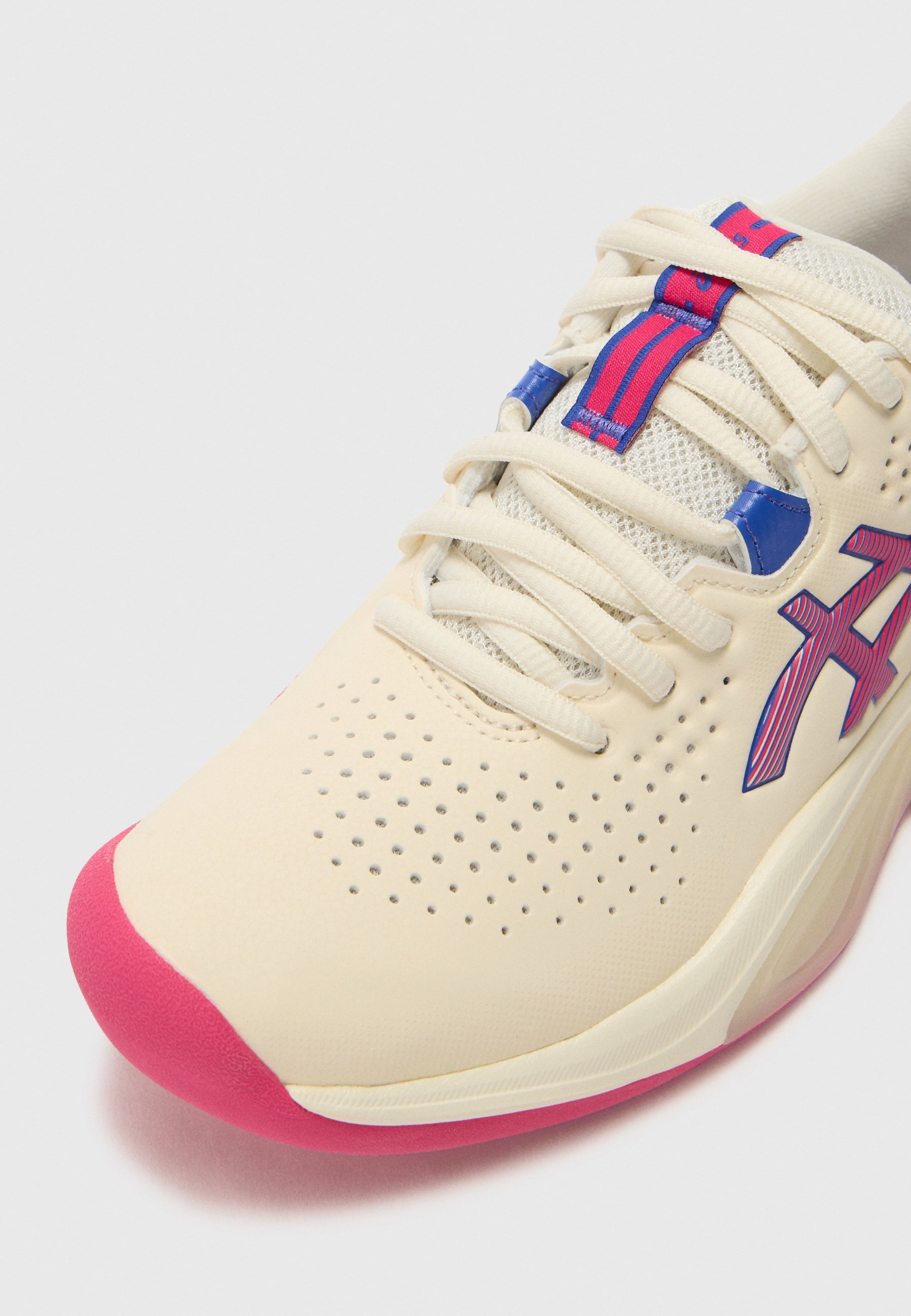 ASICS GEL CHALLENGER 15 INDOOR - Multicourt-Tennisschuhe - Creme/Hellrosa