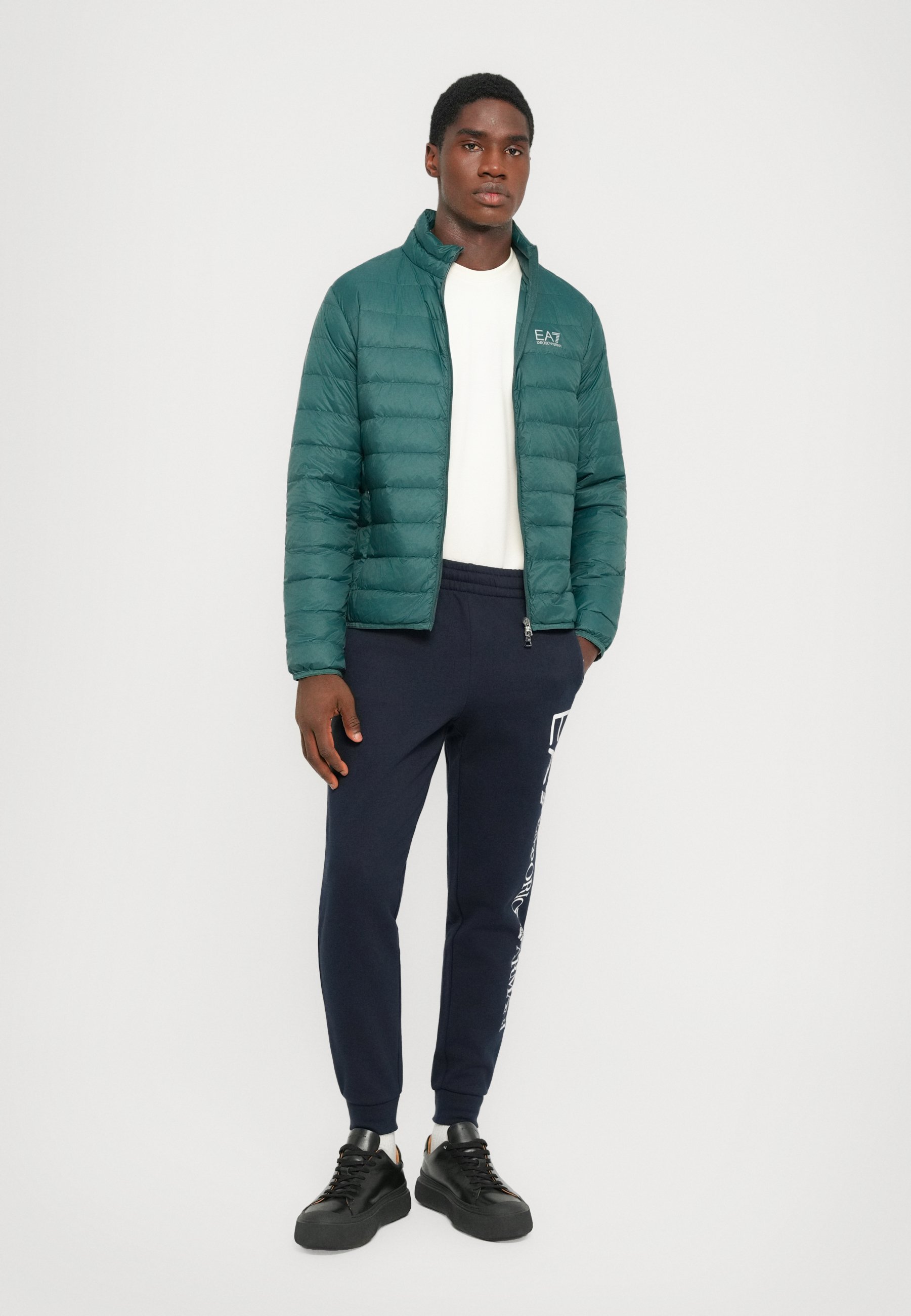 EA7 Emporio Armani TRAIN CORE JACKET - Sulejope - ponderosa mänd