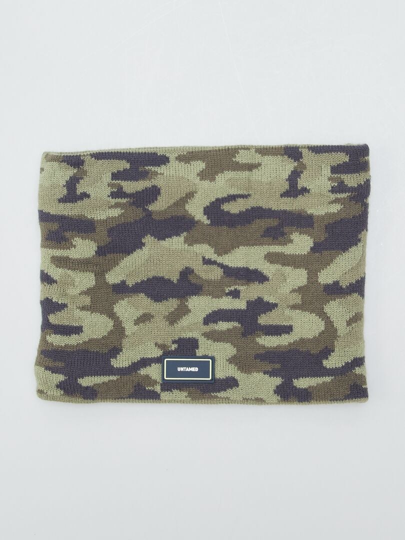 Gorro com estampa camuflada - militar