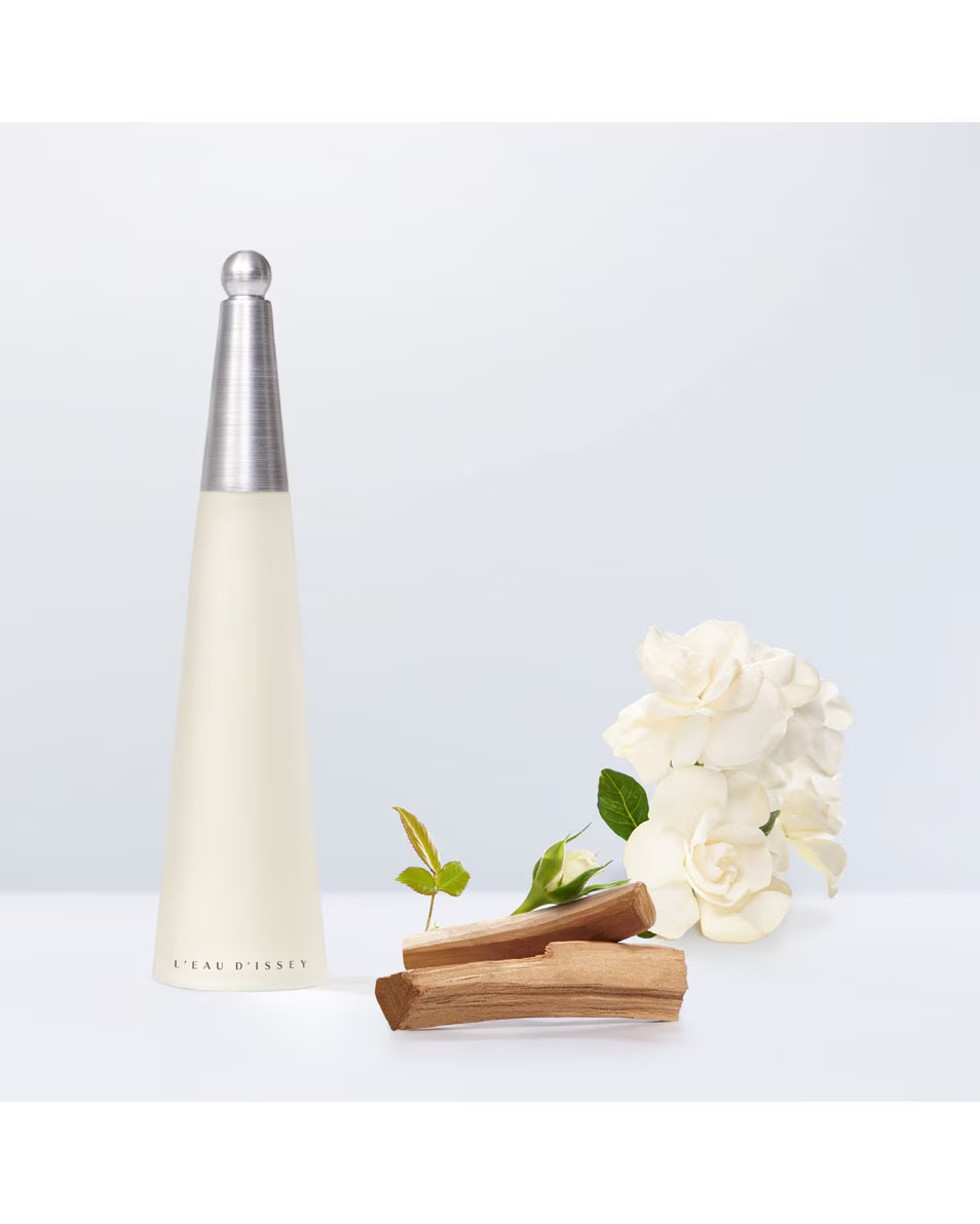 ISSEY MIYAKE L'EAU D'ISSEY EAU DE TOILETTE SPRAY