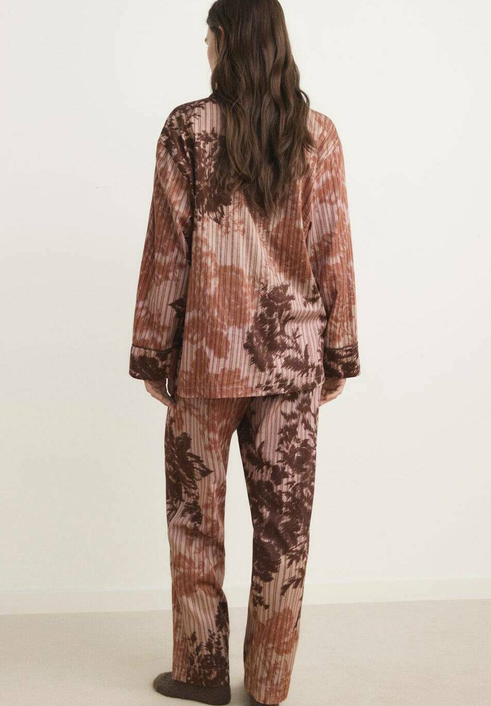 Mango met wazige print - Pyjamabroek - bruin