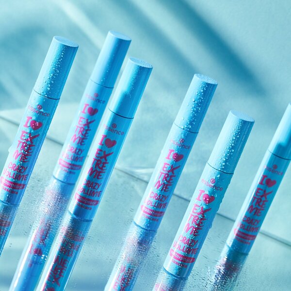 Essence I Love Extreme Crazy Volume -vedenpitävä ripsiväri 12 ml