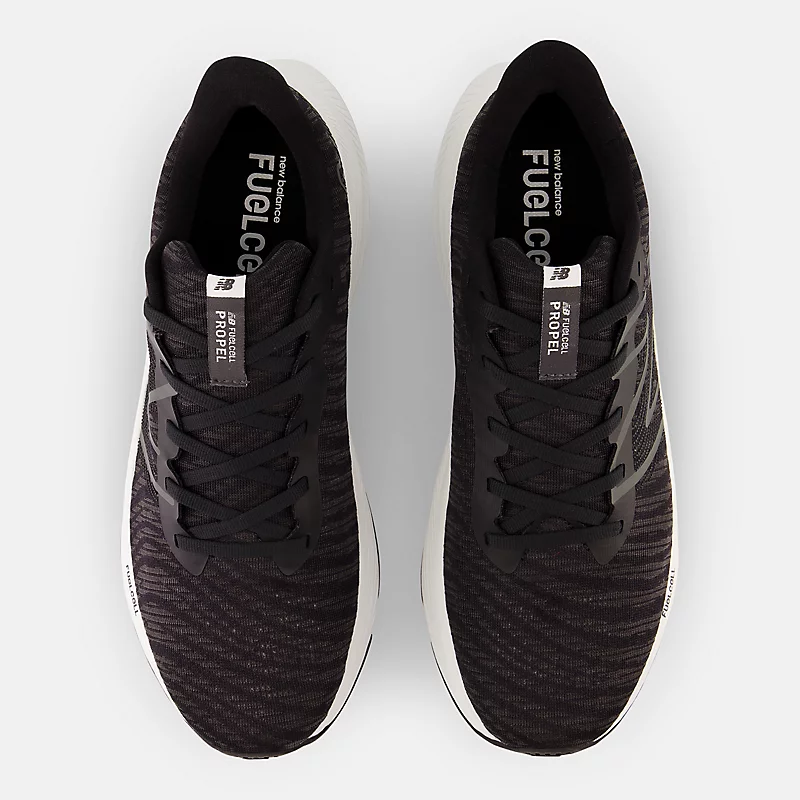 FuelCell Propel v4 Herrenschuhe – Schwarz mit Weiß
