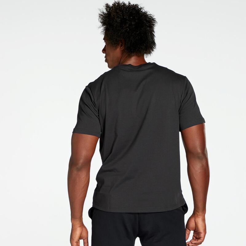  Levi's T-shirt