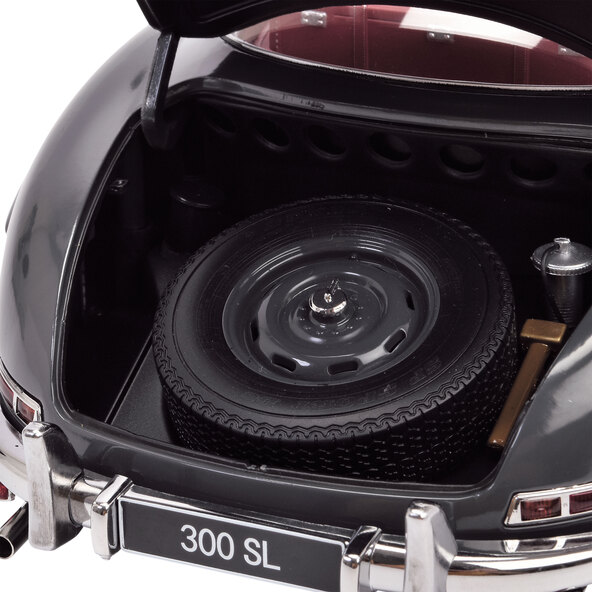 Μοντέλο αυτοκινήτου Mercedes Benz 300 SL (κλίμακα 1:12)