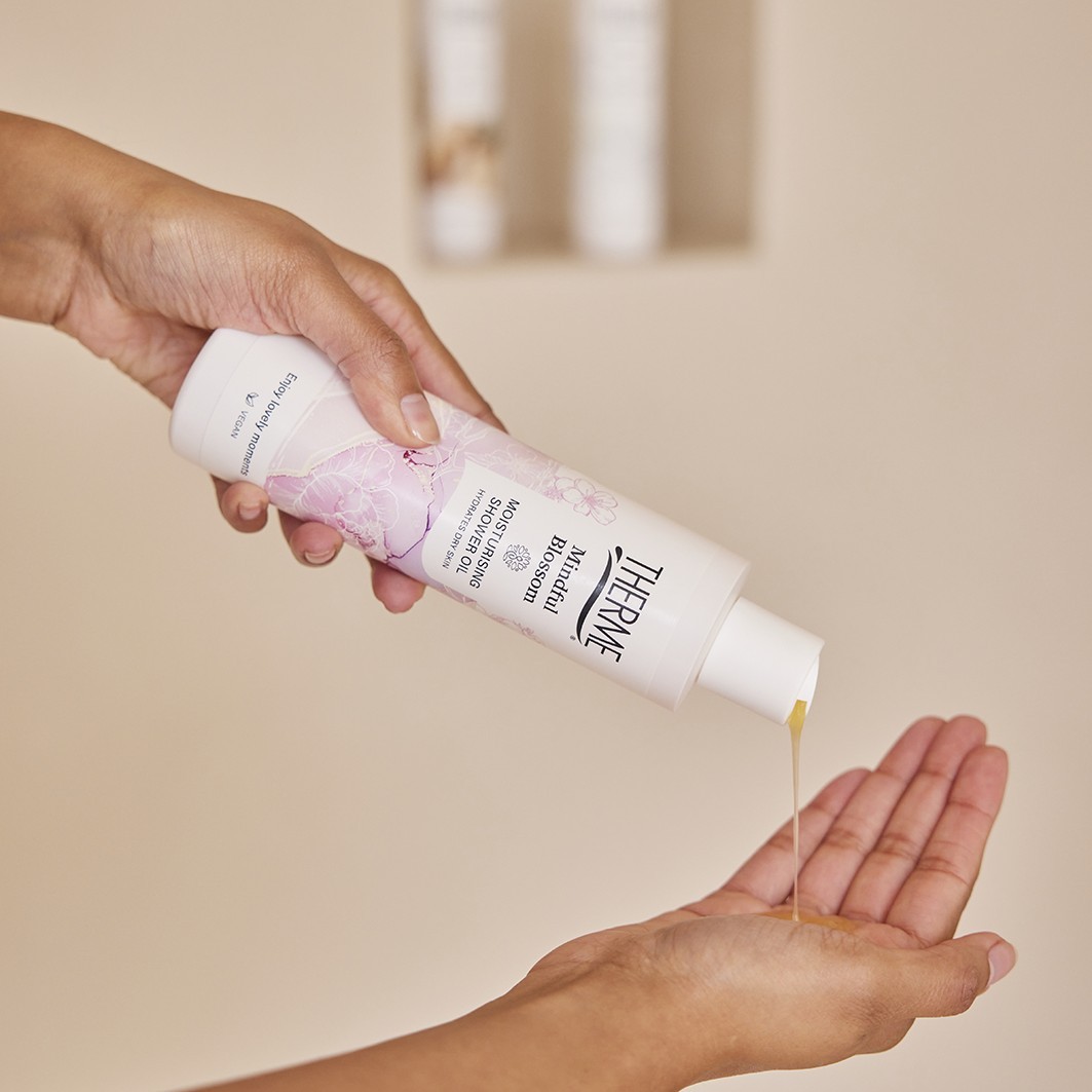 THERME Mindful Blossom ulje za tuširanje hidratantno ulje za tuširanje - 250 ml