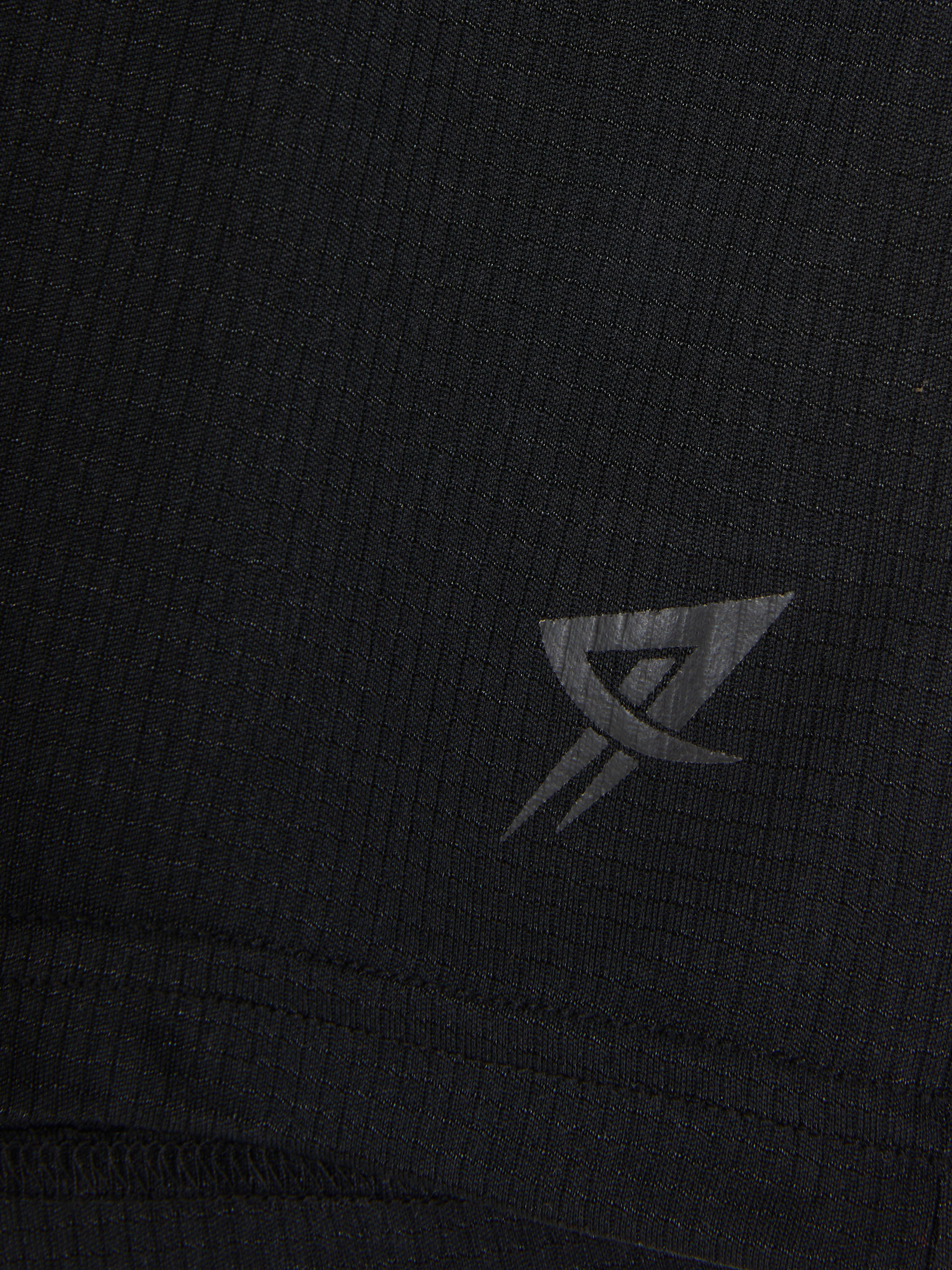 Sportshorts aus Mesh: Mit diesen Sportshorts aus Mesh mit elastischem Bund sind Sie für jede Action bestens gerüstet.