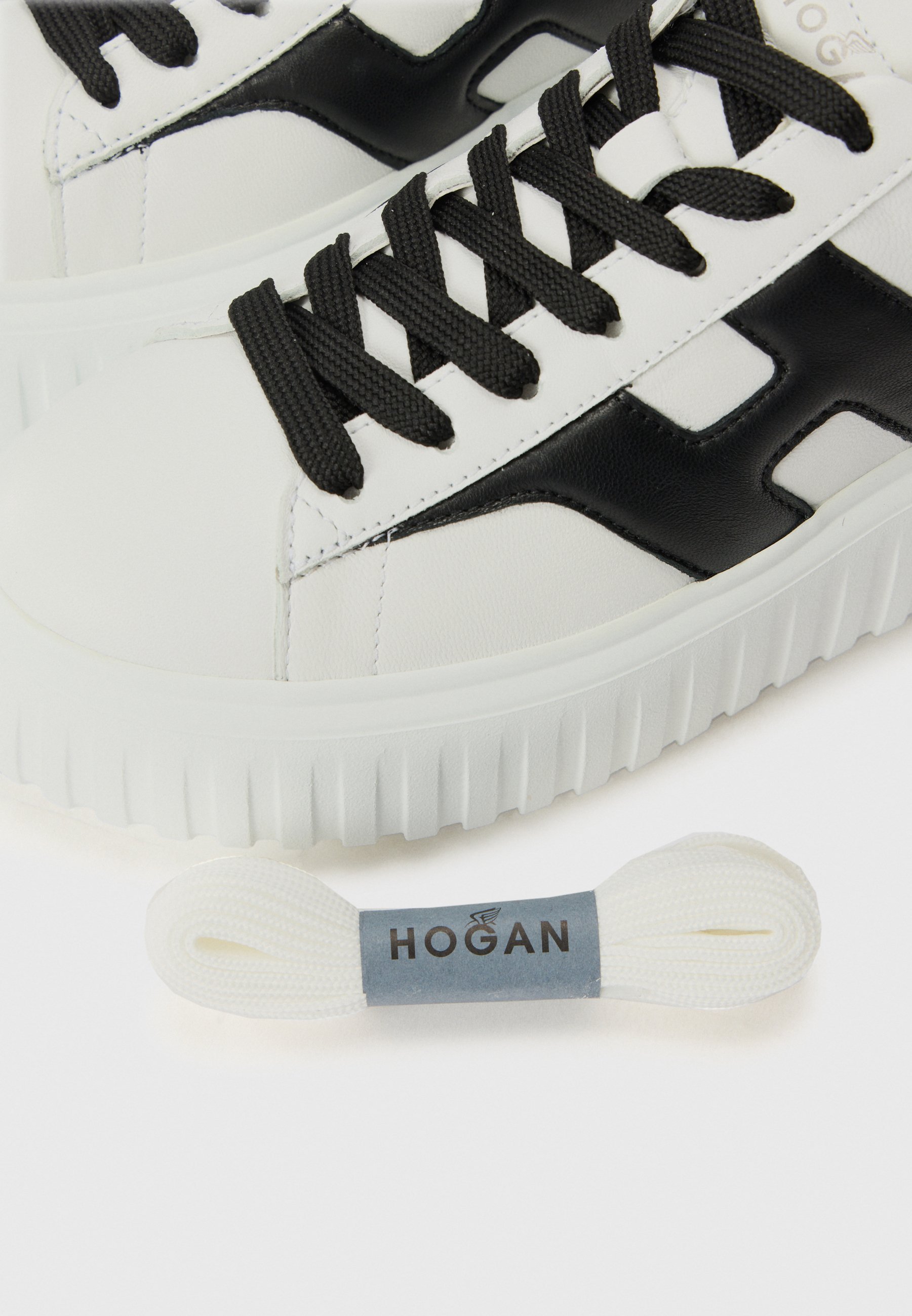 Baskets HOGAN - blanches