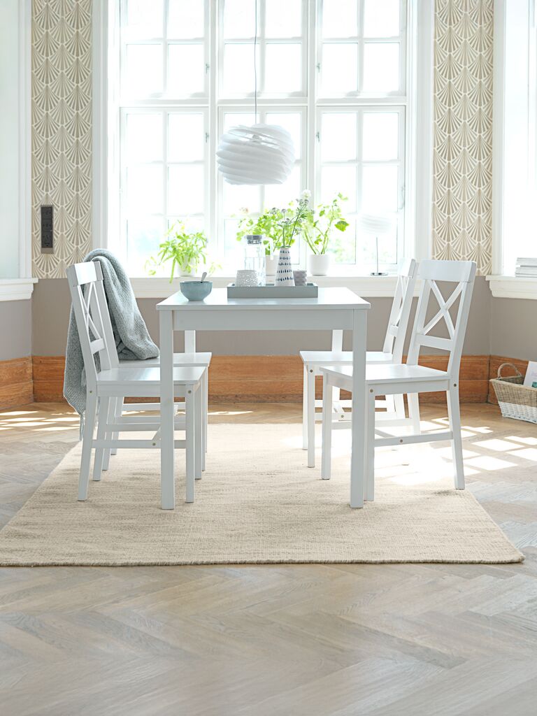 EJBY EJBY L118 biely stôl 4 EJBY biela stolička