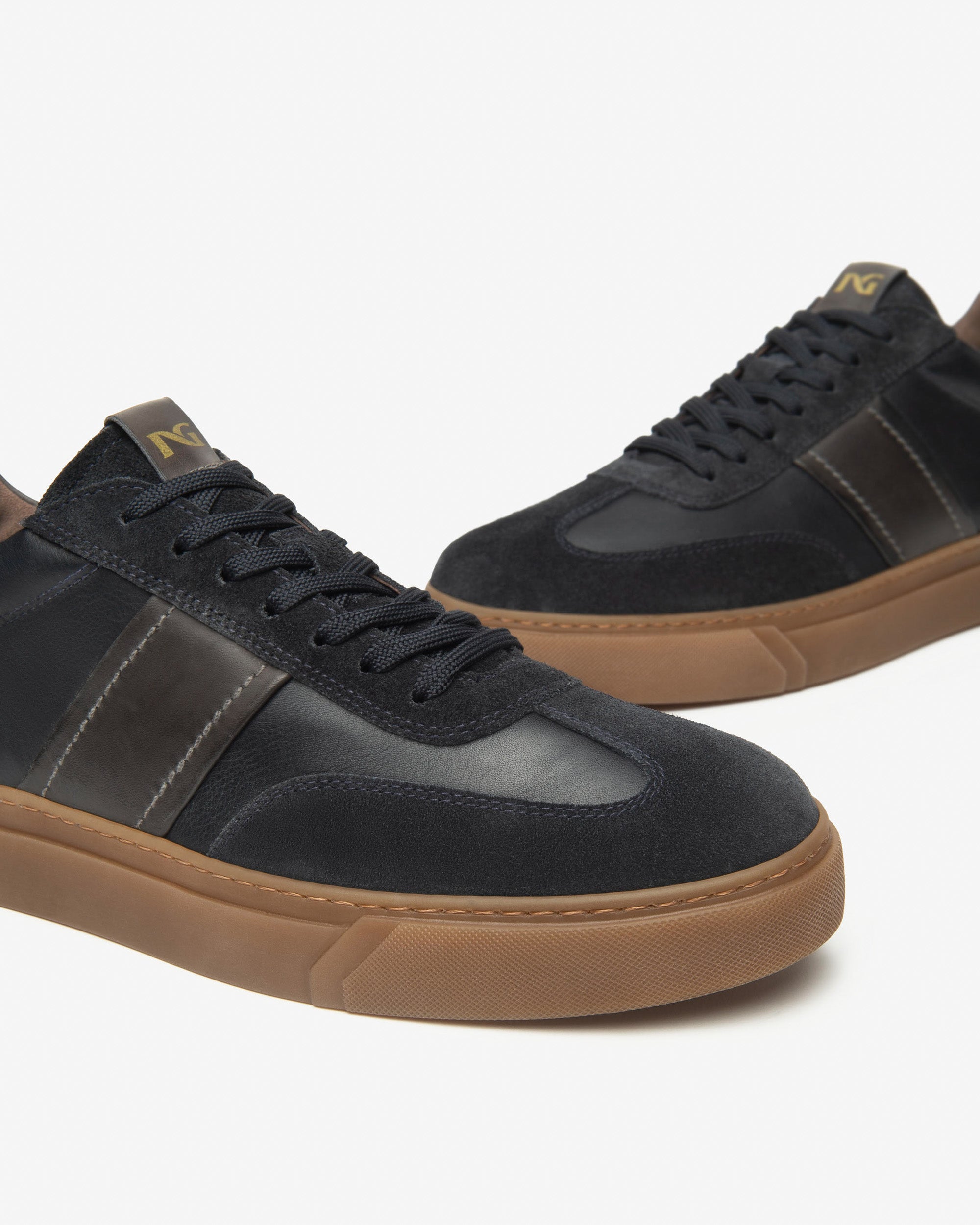 Herren-Sneaker aus Leder und Wildleder
