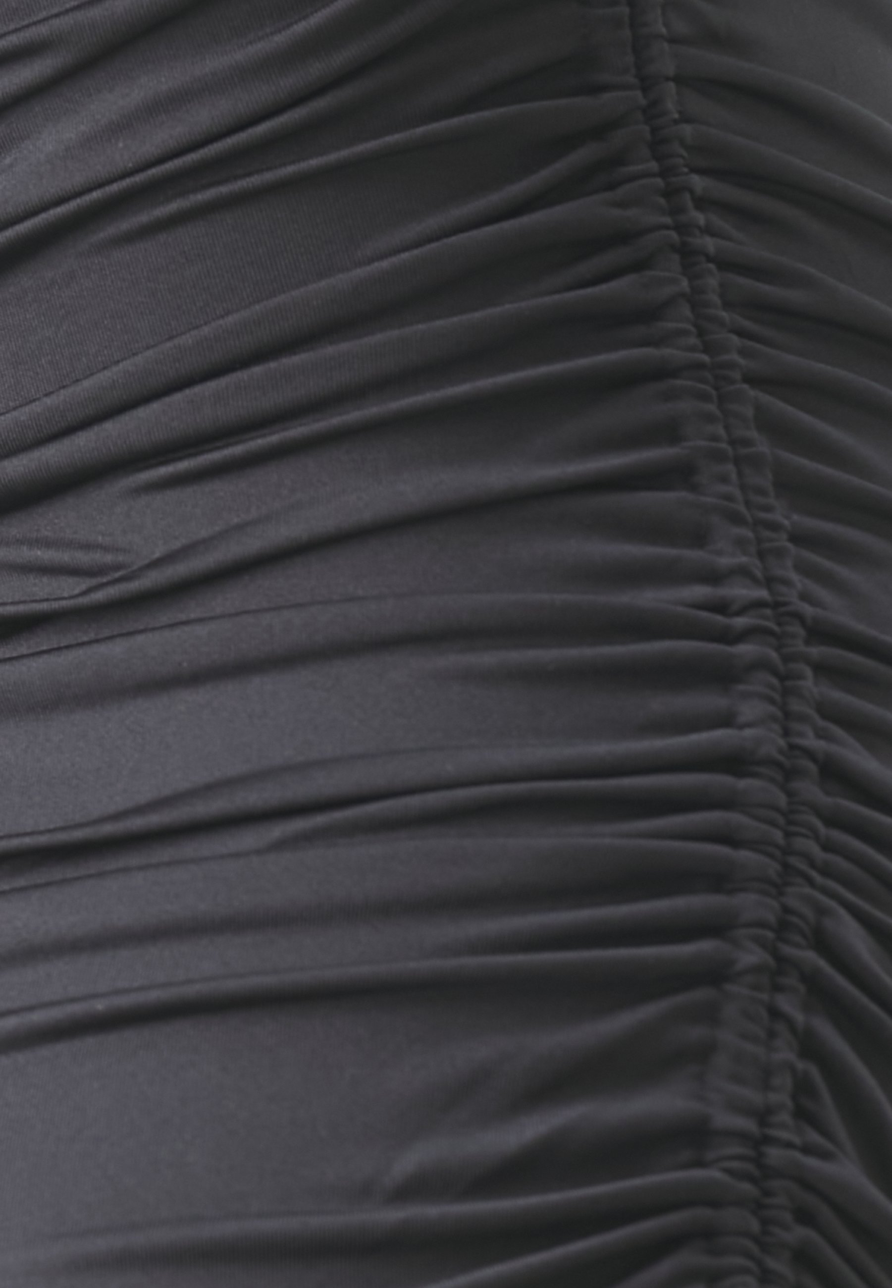 Anna Field MAMA-toppi - musta