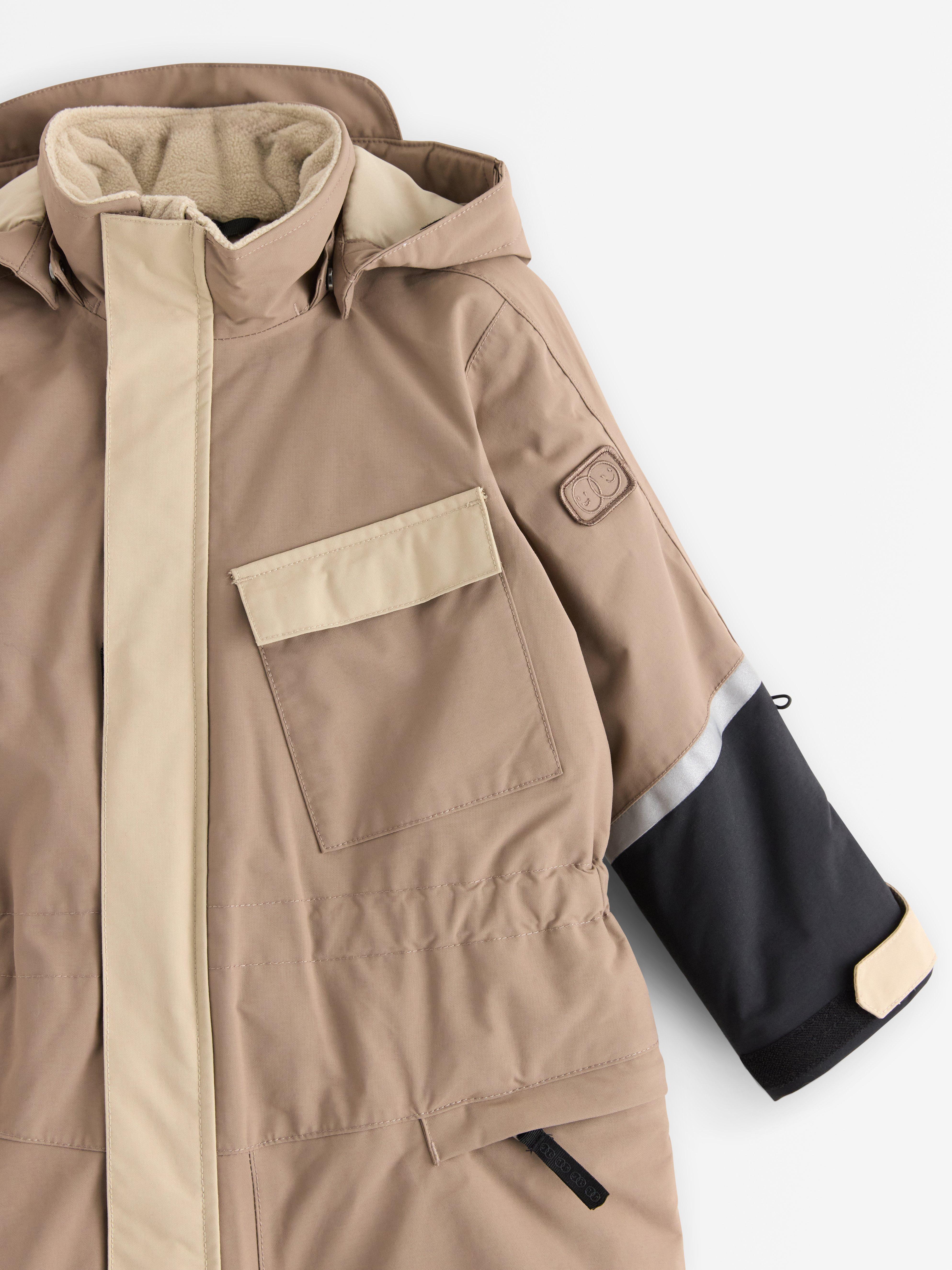 Vattentät overal – Kids Performance Wear Dark Khaki