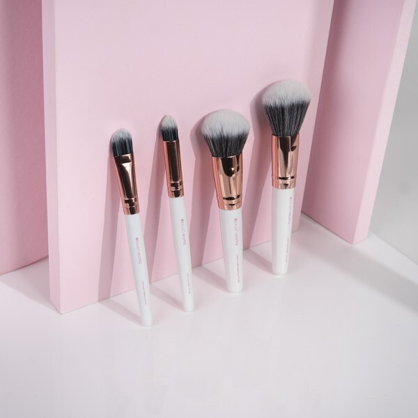 Sada štětců na make-up Brushworks v bílé a zlaté barvě