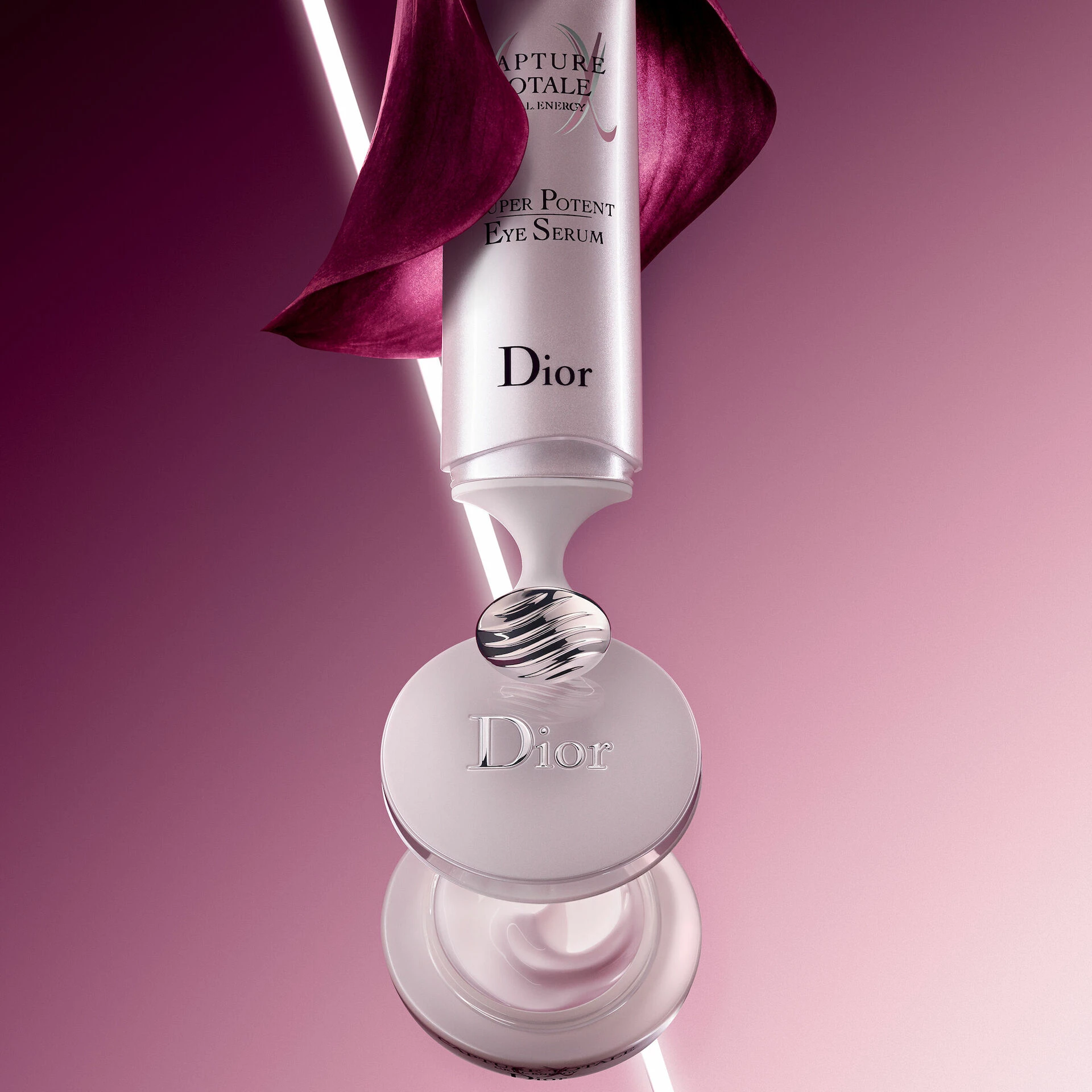 Capture Totale feszesítő és ránctalanító szemkörnyékápoló krém 15 ml - DIOR