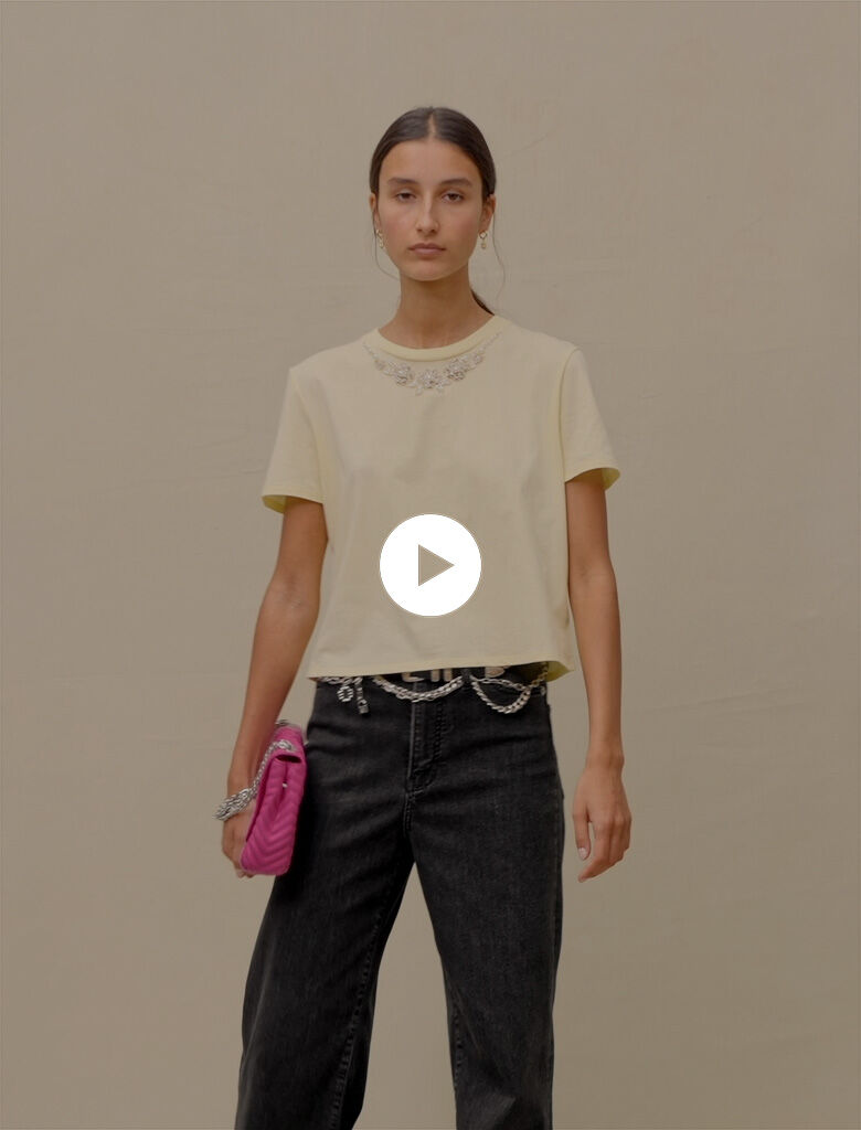 Tricou din bumbac cu decolteu bijuterie - Galben
