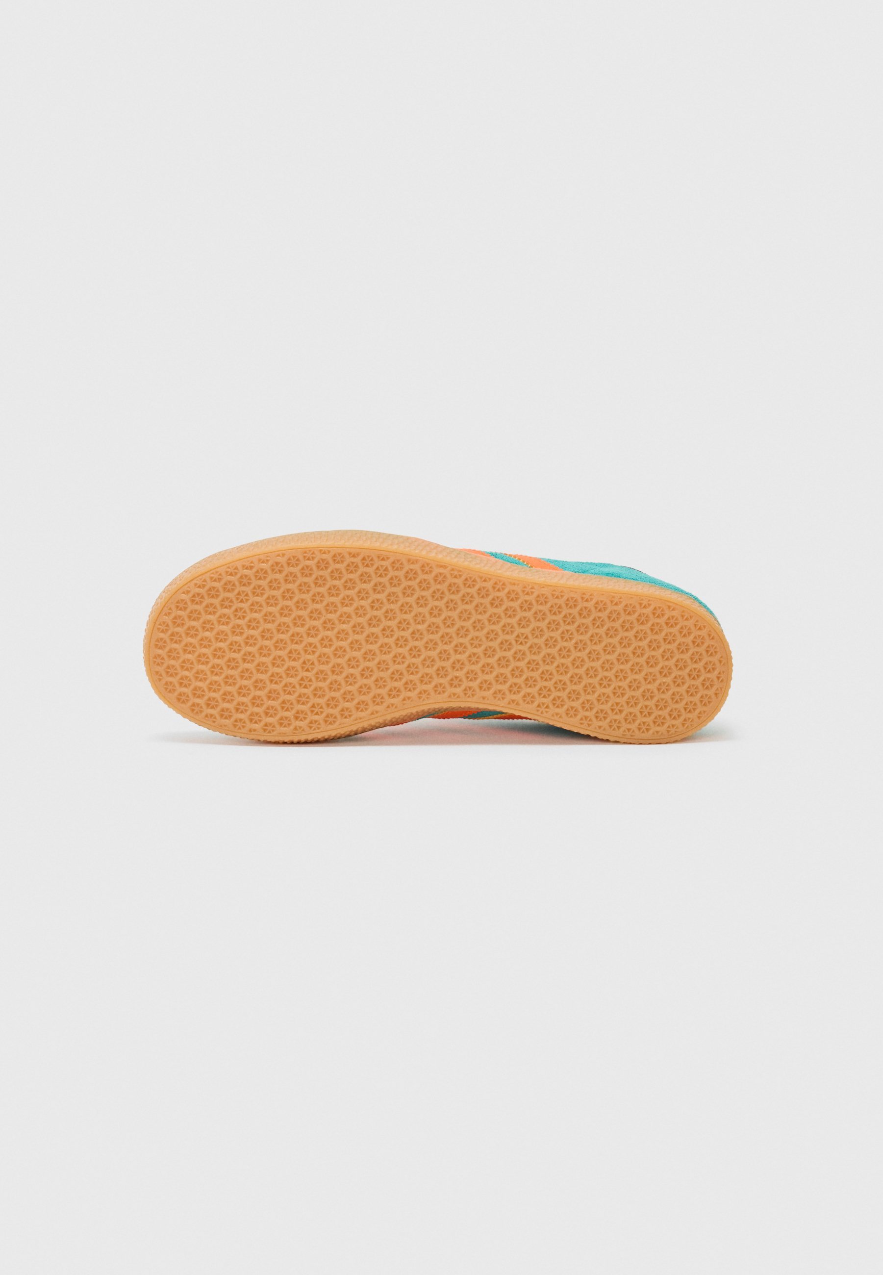 adidas Originals GAZELLE UNISEX - Sneakers - puur teal/impact orange/collegiate purple