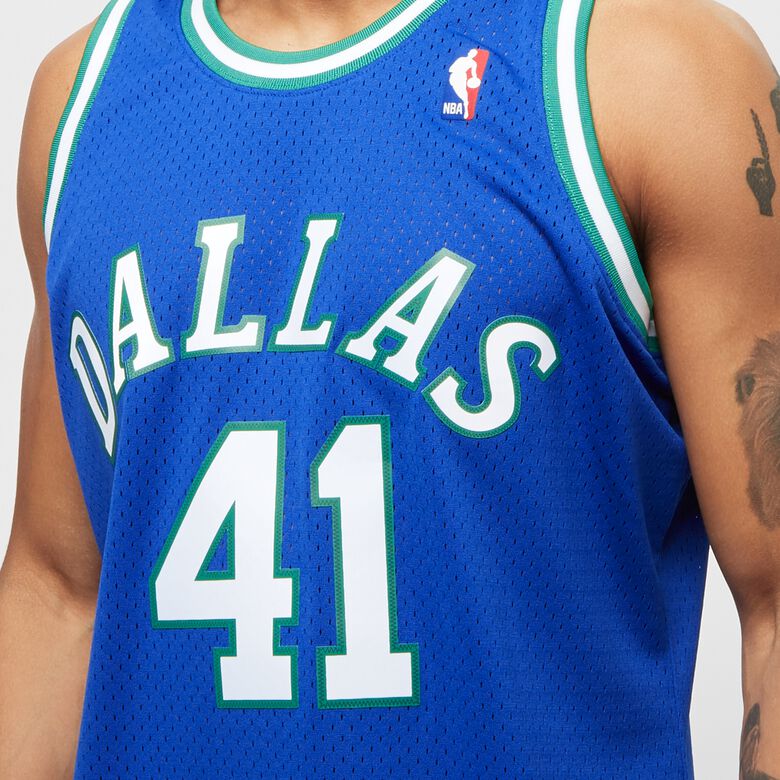 Camisa Swingman da NBA, Dallas Mavericks, temporada 1998-99, Dirk Nowitzki