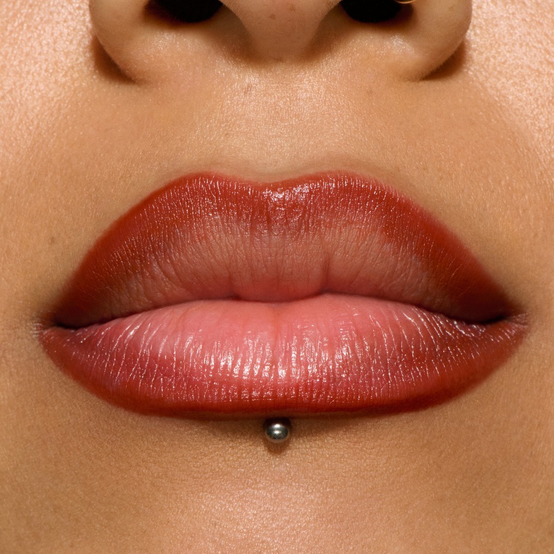 MAC Lipgloss lūpu spīduma acu zīmulis - 0,25 g