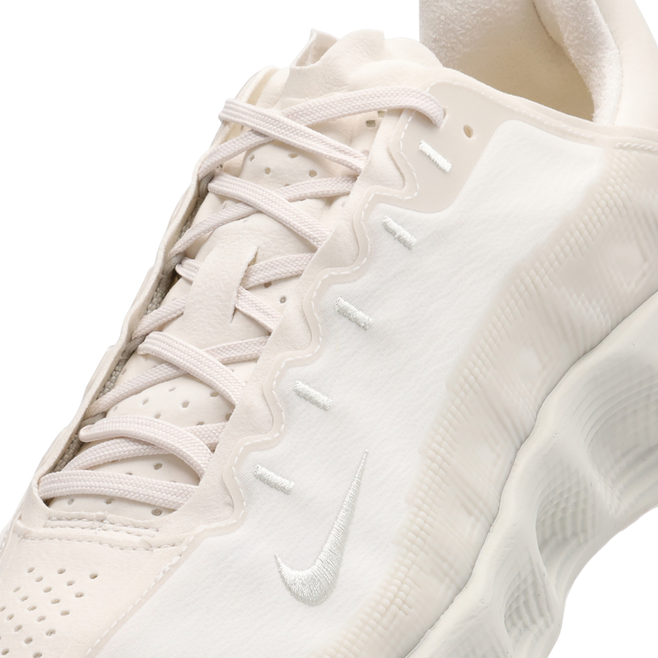 Nike Ava Rover