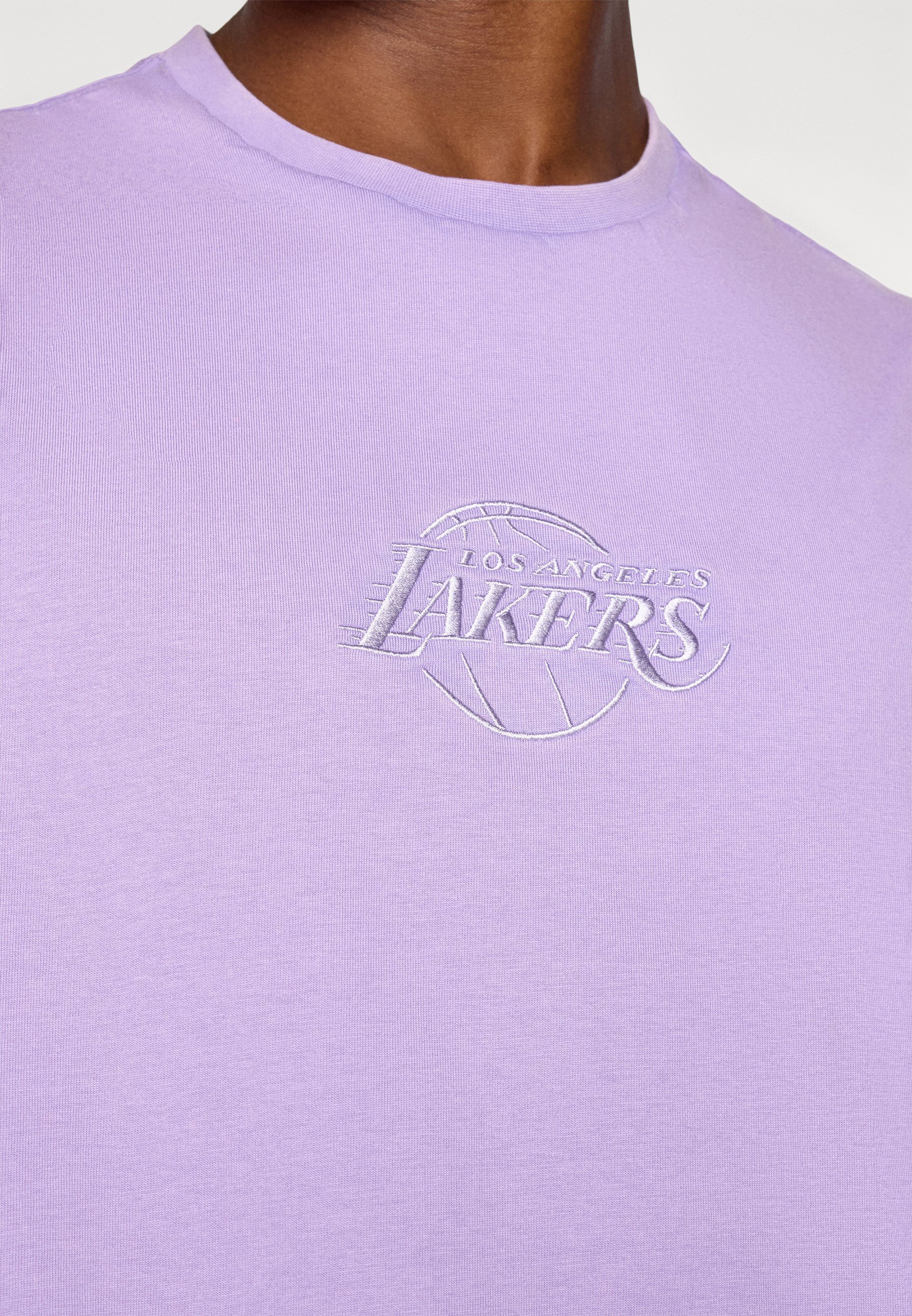 Tričko New Era NBA LOS ANGELES LAKERS WASHED SLEEVELES TEE - Klubové oblečenie - sivá