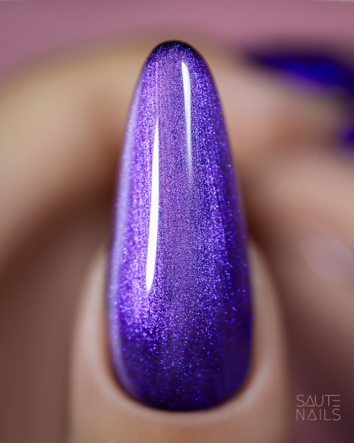 Saute Nails