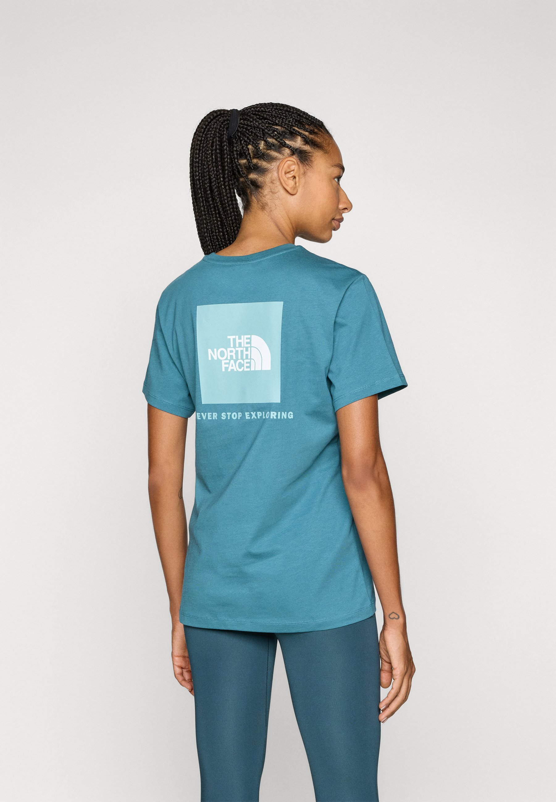 The North Face BOX RELAXED T-shirt - T-shirt met print - ruimte/blauwe zonsverduistering