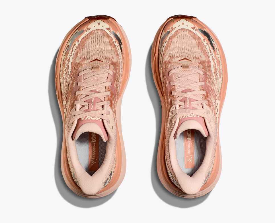HOKA Stinson 7 Creme / Sandstein