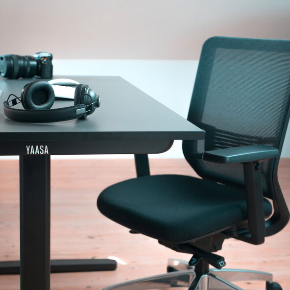 Birou reglabil electric pe înălțime Desk Basic, antracit